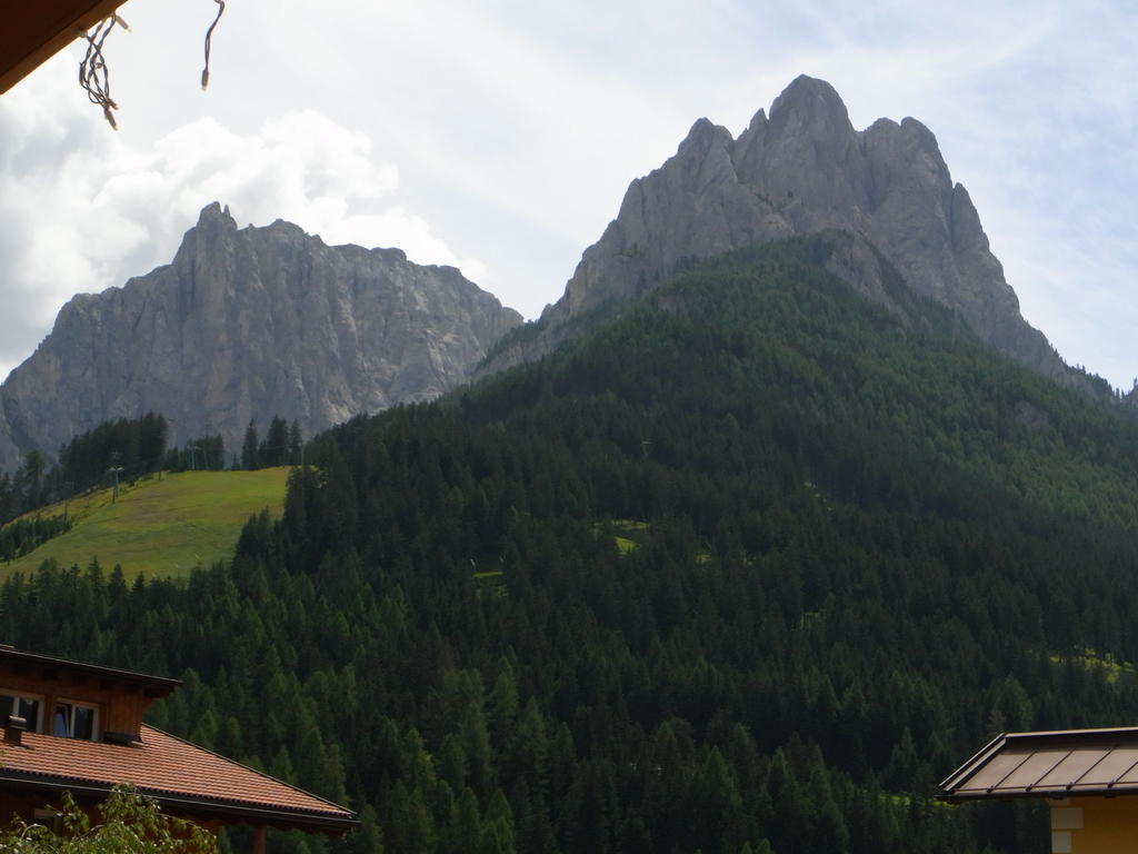 Casa Elisa Apartman Pozza di Fassa Kültér fotó