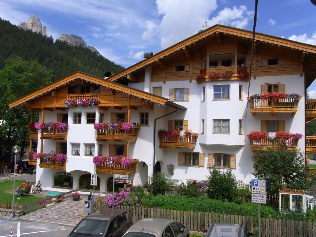 Casa Elisa Apartman Pozza di Fassa Kültér fotó