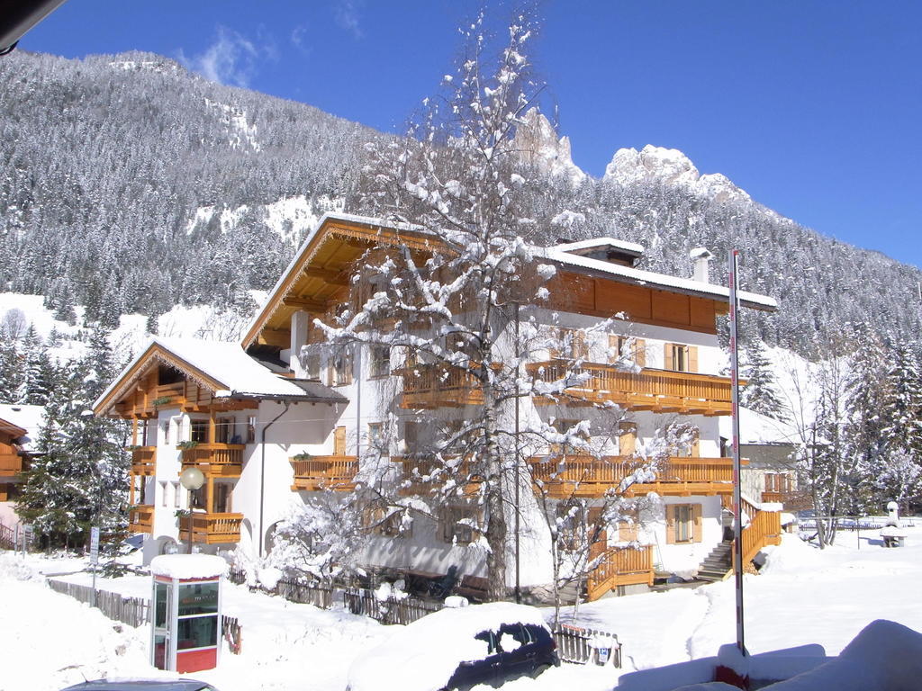 Casa Elisa Apartman Pozza di Fassa Kültér fotó