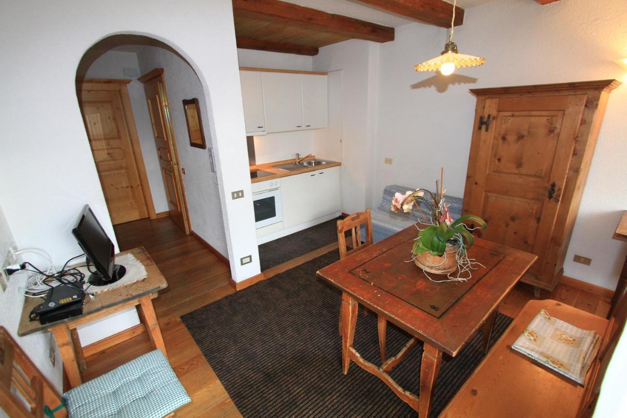 Casa Elisa Apartman Pozza di Fassa Kültér fotó