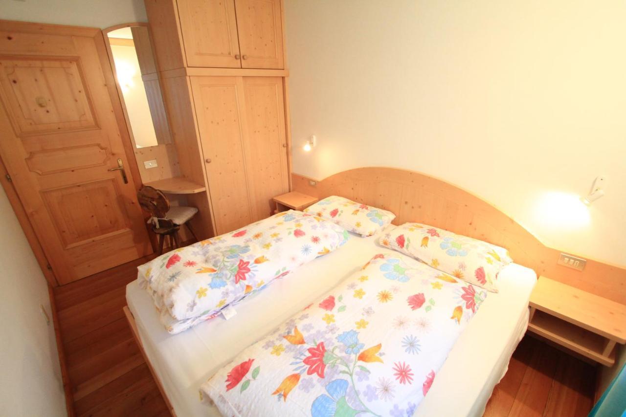 Casa Elisa Apartman Pozza di Fassa Kültér fotó