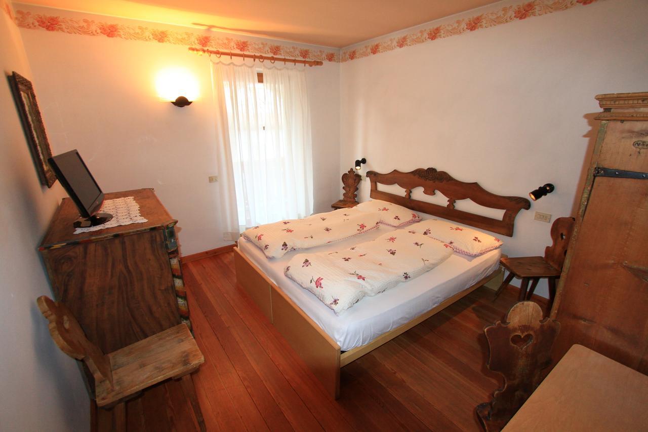 Casa Elisa Apartman Pozza di Fassa Kültér fotó